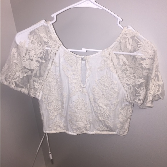 Mesh crop top - Picture 2 of 5